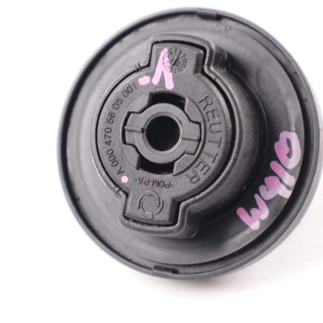 Tappo Serbatoio Nero per Mercedes W447 W906 con numero di parte A0004705805 Mercedes W447 W906 Tappo Serbatoio Nero - SKU A0004705805-1 - Numero di parte A0004705805