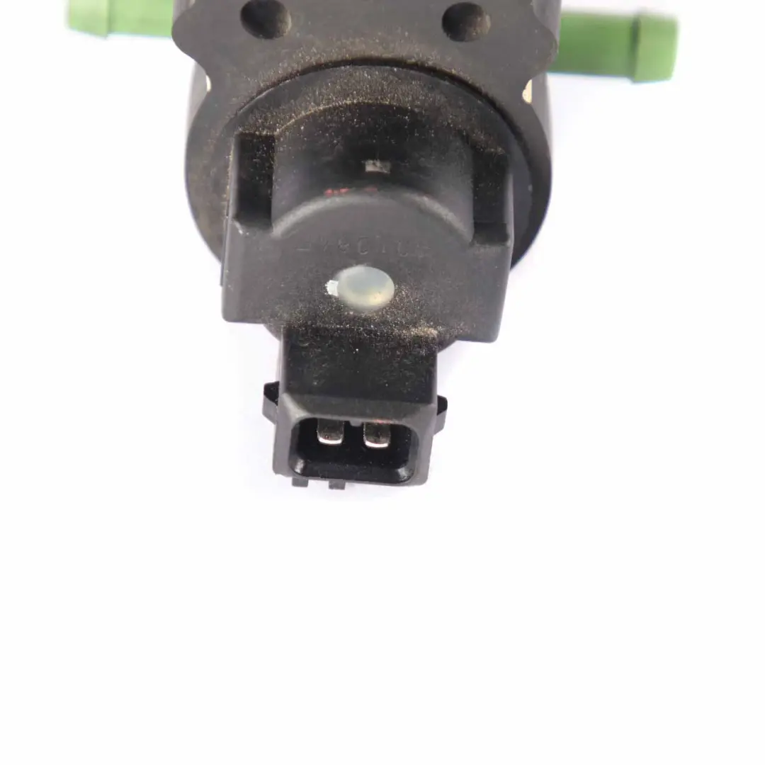 Mercedes CL203 Válvula Solenoide de Vacío Colector de Admisión - SKU A0004708793 - Número de pieza A0004708793