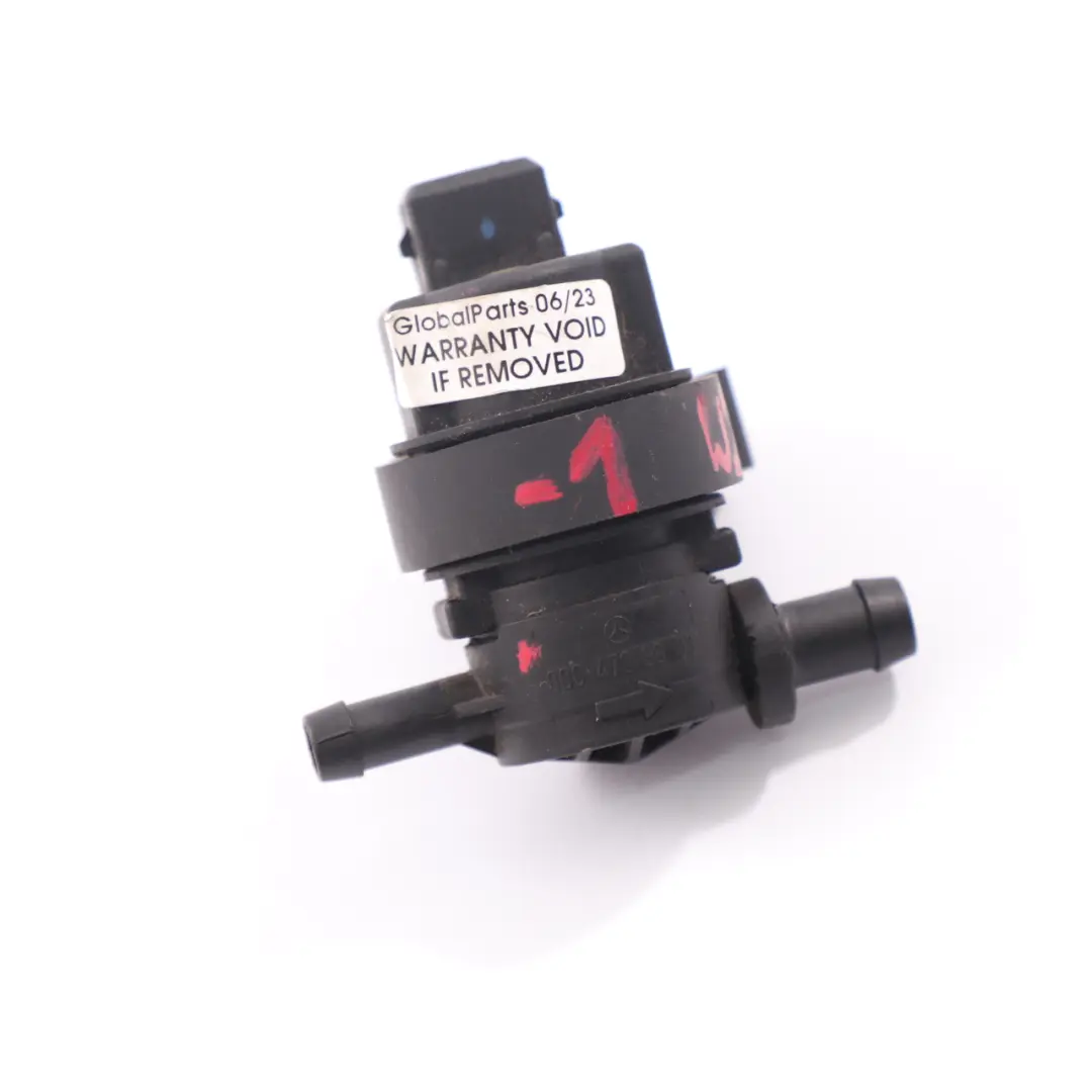 Mercedes W204 W207 W906 Elektrozawór A0004769732 - SKU A0004708893 - Numer Części A0004708893