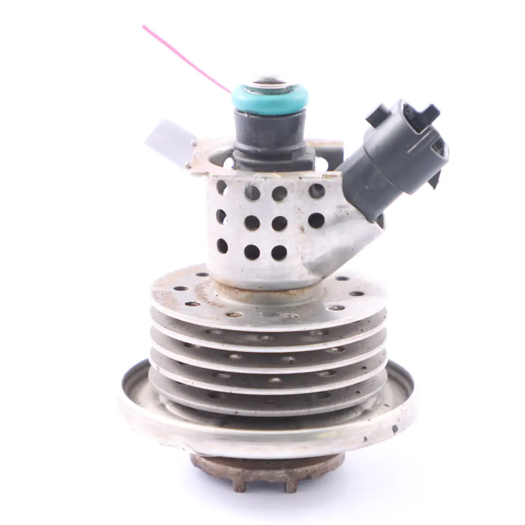 Adblue Injector Mercedes W447 W906 OM651 Fluid Injection Nozzle to with Part number A0004901013 Adblue Injector Mercedes W447 W906 OM651 Fluid Injection Nozzle - SKU A0004901013 - Part number A0004901013