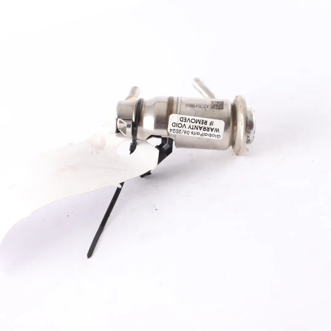 Inyector Adblue De Líquido Catalizador para Mercedes V177 con número de pieza A0004904000 Mercedes V177 Inyector Adblue De Líquido Catalizador - SKU A0004904000 - Número de pieza A0004904000