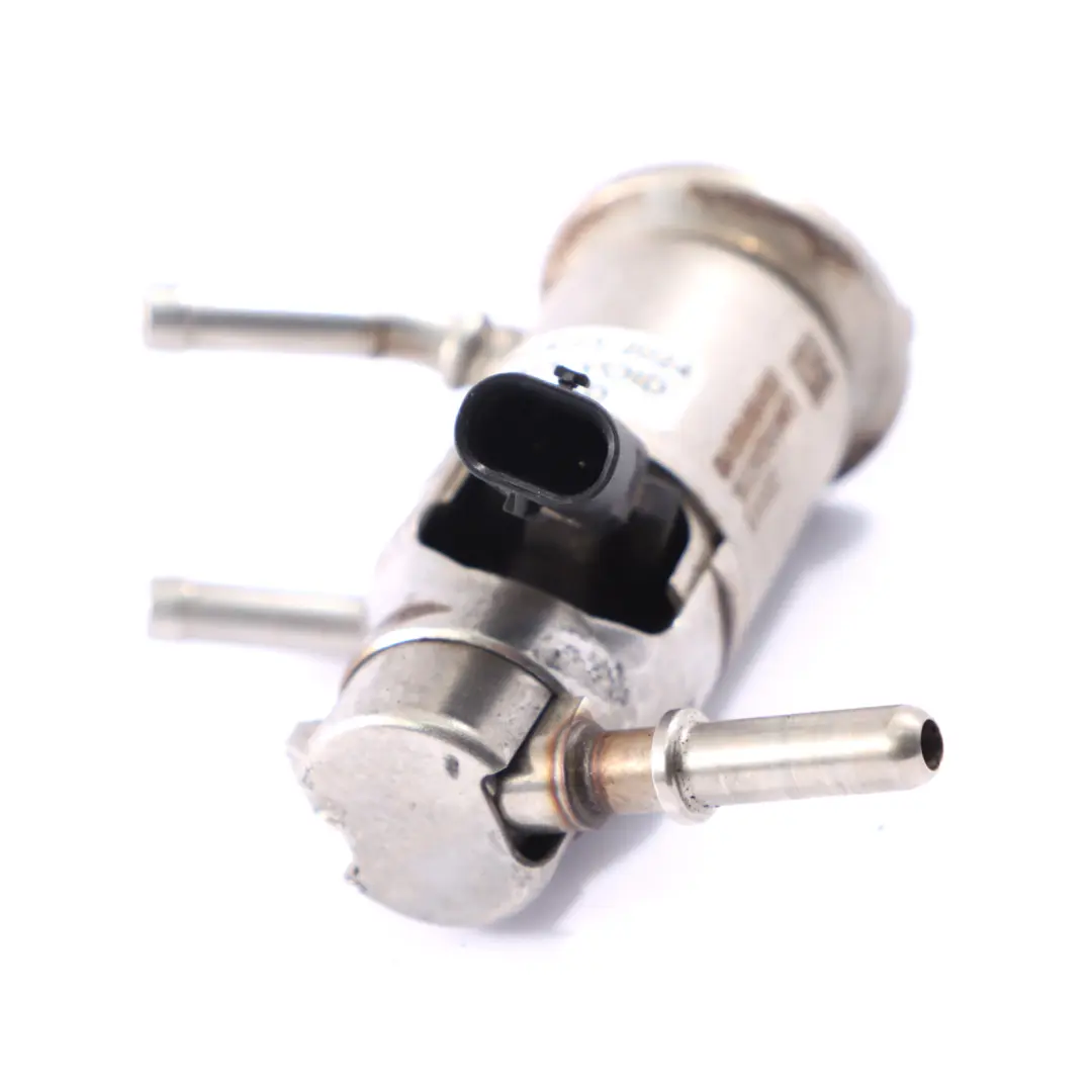 OM654 Exhaust AdBlue Additive Injector to Mercedes C238 Diesel with Part number A0004904100 Mercedes C238 Diesel OM654 Exhaust AdBlue Additive Injector - SKU A0004904100 - Part number A0004904100