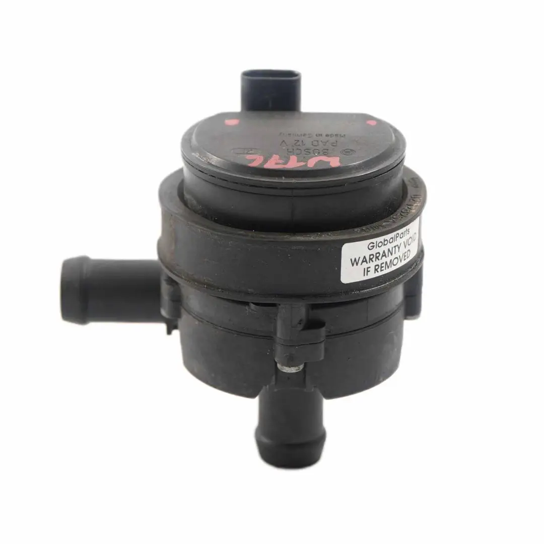 Pompe Eau Auxiliaire Refroidissement Secondaire pour Mercedes W176 W246 à propos du numéro de pièce A0005000686 Mercedes W176 W246 Pompe Eau Auxiliaire Refroidissement Secondaire - SKU A0005000686 - Numéro de pièce A0005000686