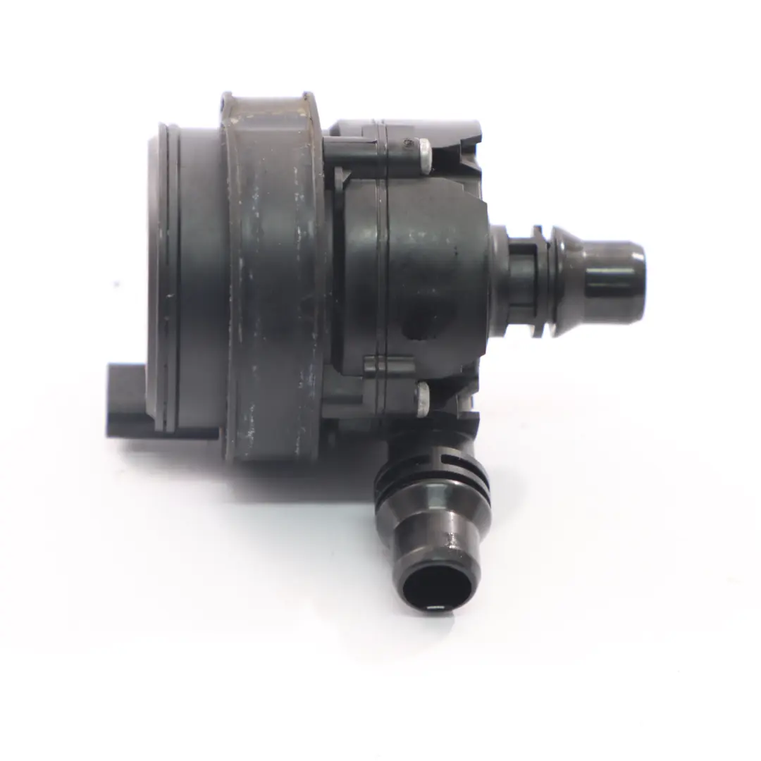 W257 OM654 Bomba Auxiliar Agua Refrigerante para Mercedes W205 W213 C238 con número de pieza A0005003600 Mercedes W205 W213 C238 W257 OM654 Bomba Auxiliar Agua Refrigerante - SKU A0005000900 - Número de pieza A0005003600