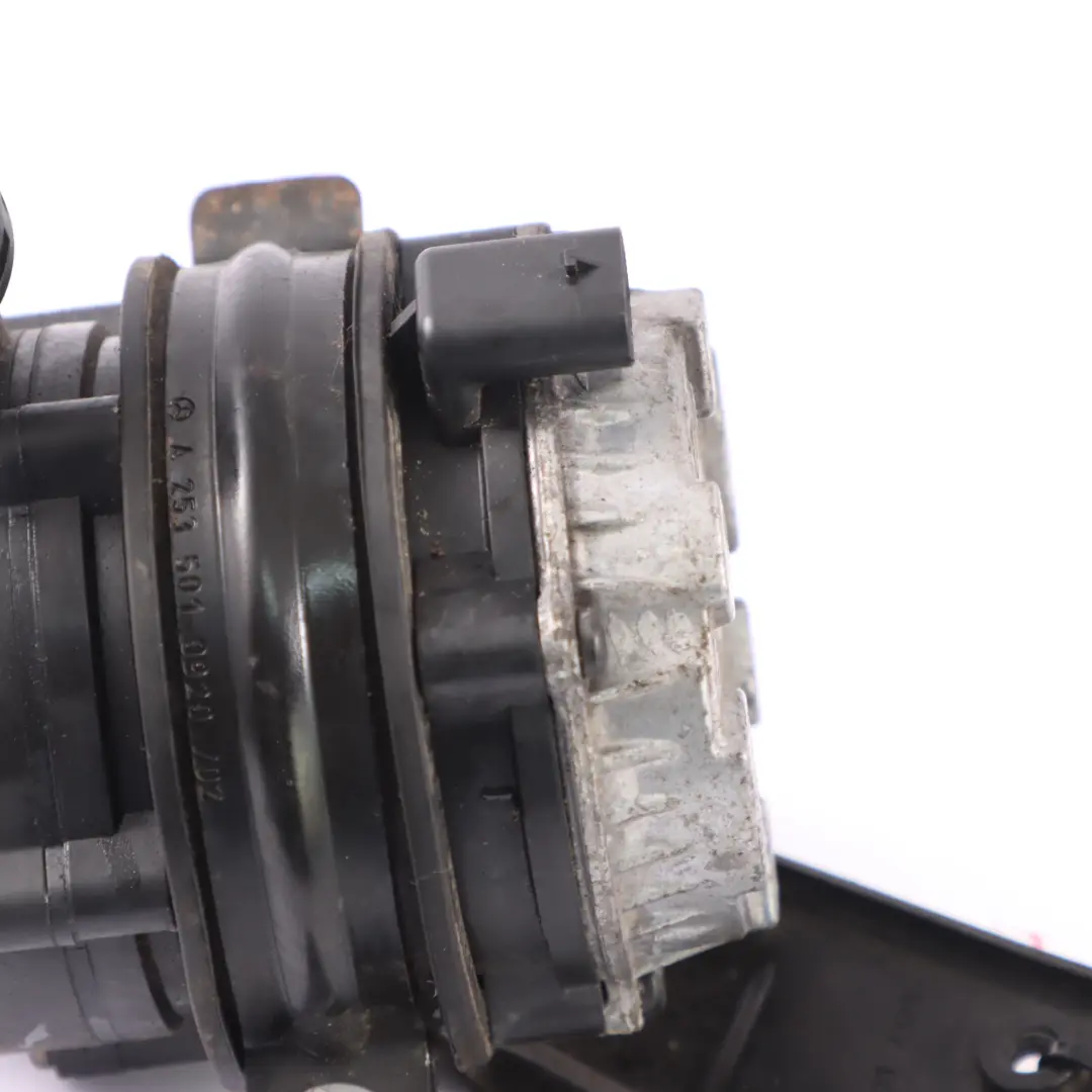 Wasser Pumpe Mercedes W205 W213 Elektrische Hilfs Kühlmittel Pumpe für mit Teilenummer A0005002686 Wasser Pumpe Mercedes W205 W213 Elektrische Hilfs Kühlmittel Pumpe - SKU A0005002686-2 - Teilenummer A0005002686