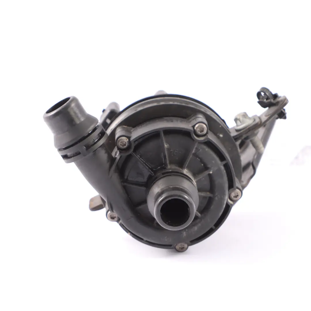 Water Pump Mercedes W205 W213 W251 Electric Auxiliary Coolant Pump to with Part number A0005002686 Water Pump Mercedes W205 W213 W251 Electric Auxiliary Coolant Pump - SKU A0005002686-2 - Part number A0005002686