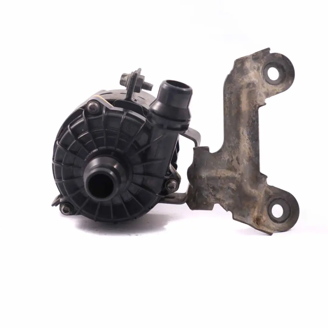 Auxiliary Coolant Water Pump to Mercedes W205 W213 W247 W447 with Part number A0005003800 Mercedes W205 W213 W247 W447 Auxiliary Coolant Water Pump - SKU A0005003800 - Part number A0005003800