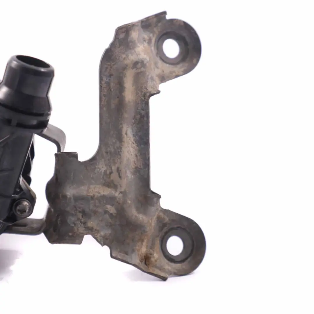Pompe eau refroidissement auxiliaire Mercedes W205 W213 W247 W447 - SKU A0005003800 - Numéro de pièce A0005003800