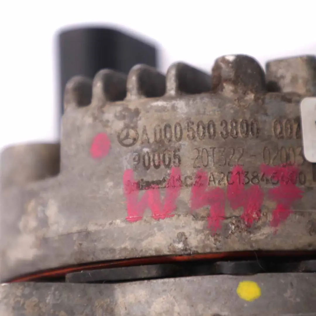 Hilfs kühlmittel Wasser pumpe für Mercedes W205 W213 W247 W447 mit Teilenummer A0005003800 Mercedes W205 W213 W247 W447 Hilfs kühlmittel Wasser pumpe - SKU A0005003800 - Teilenummer A0005003800