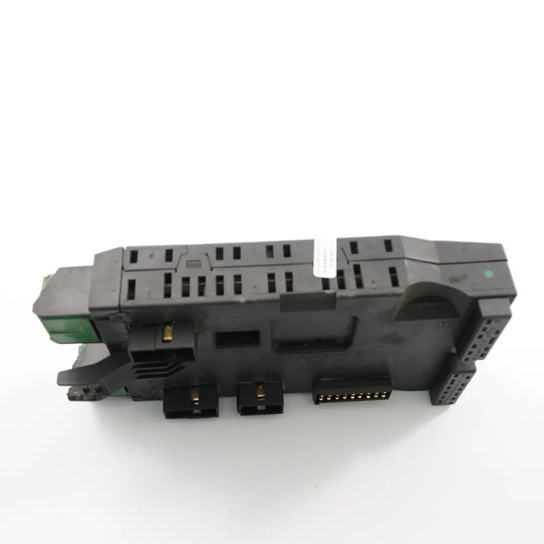 W901 W638 Caja de Fusibles Relé Control Módulo para Mercedes Sprinter con número de pieza A0005400650 Mercedes Sprinter W901 W638 Caja de Fusibles Relé Control Módulo - SKU A0005400650 - Número de pieza A0005400650