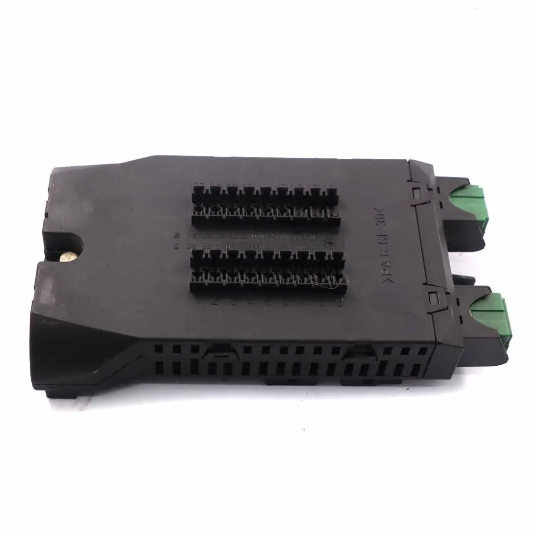 Caja fusibles Mercedes Sprinter W901 W902 W903 W904 Relé Unidad para con número de pieza A0005400950 Caja fusibles Mercedes Sprinter W901 W902 W903 W904 Relé Unidad - SKU A0005400950 - Número de pieza A0005400950