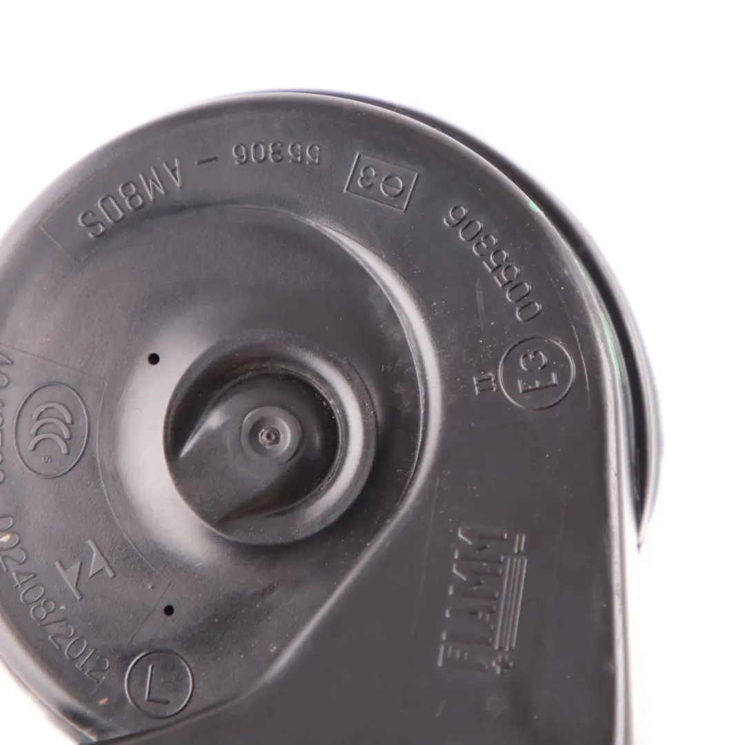 Bocina Señal Mercedes W176 W246 W156 W117 Fanfarria 400Hz Izquierda para con número de pieza A0005405500 Bocina Señal Mercedes W176 W246 W156 W117 Fanfarria 400Hz Izquierda - SKU A0005405500 - Número de pieza A0005405500