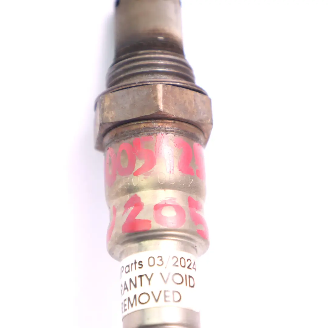 Lambda Sonde Mercedes W205 Lambda Abgas Sensor für mit Teilenummer A000542521264 Lambda Sonde Mercedes W205 Lambda Abgas Sensor - SKU A0005425212 - Teilenummer A000542521264