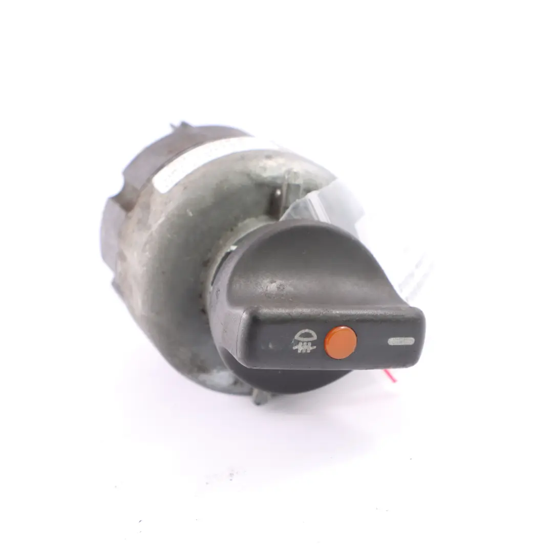 Faro elemento di controllo interruttore luce per Mercedes W202 con numero di parte A0005456004 Mercedes W202 Faro elemento di controllo interruttore luce - SKU a0005456004 - Numero di parte A0005456004