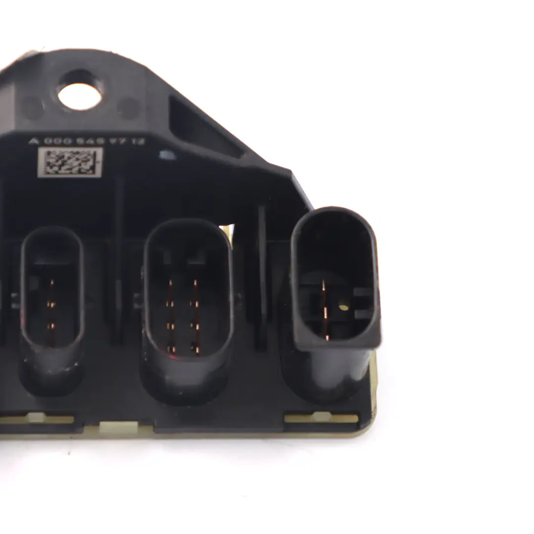 Mercedes W447 OM654 Caja de Distribuidor de Energía Conector Socket - SKU A0005459712 - Número de pieza A0005459712