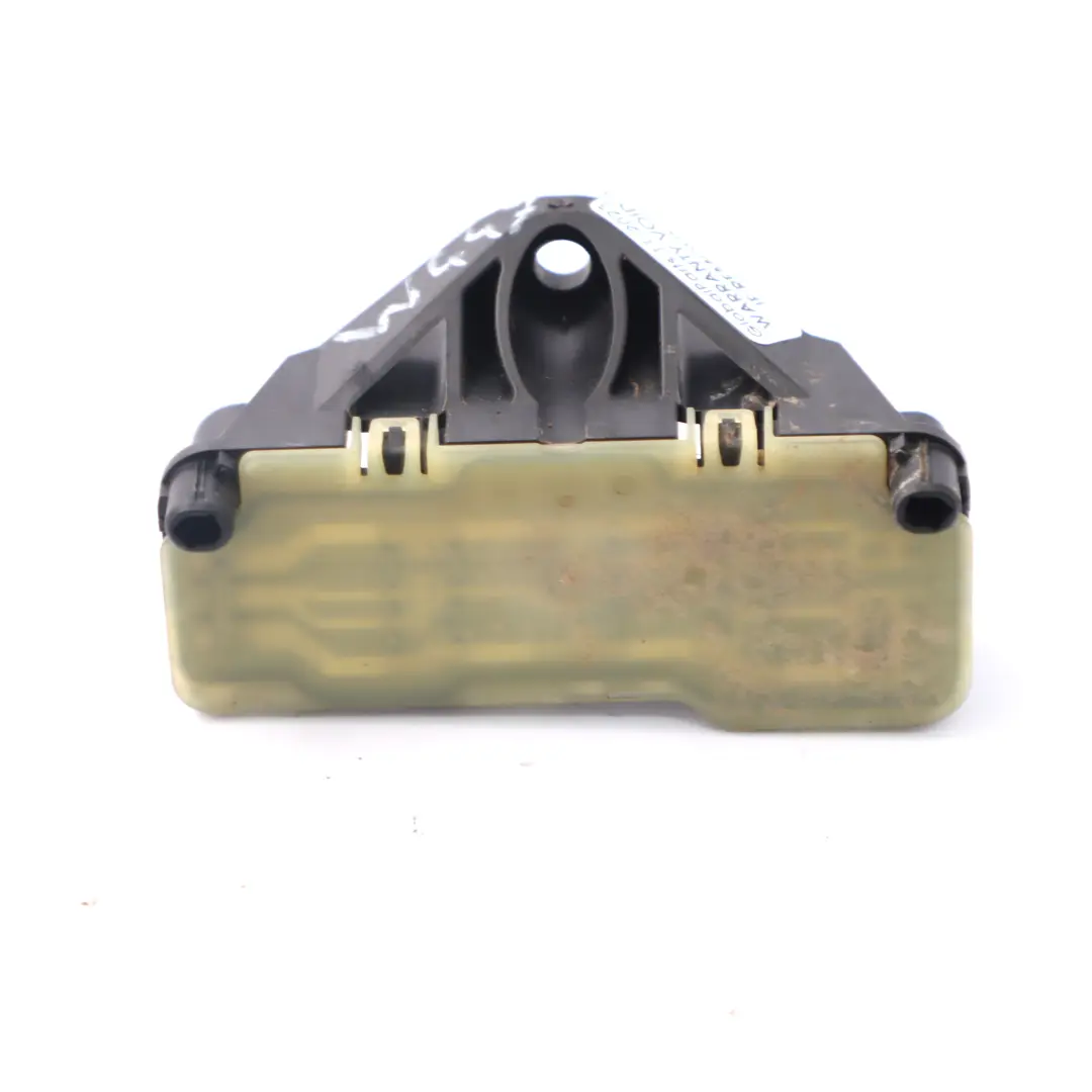 OM654 Caja de Distribuidor de Energía Conector Socket para Mercedes W447 con número de pieza A0005459712 Mercedes W447 OM654 Caja de Distribuidor de Energía Conector Socket - SKU A0005459712 - Número de pieza A0005459712