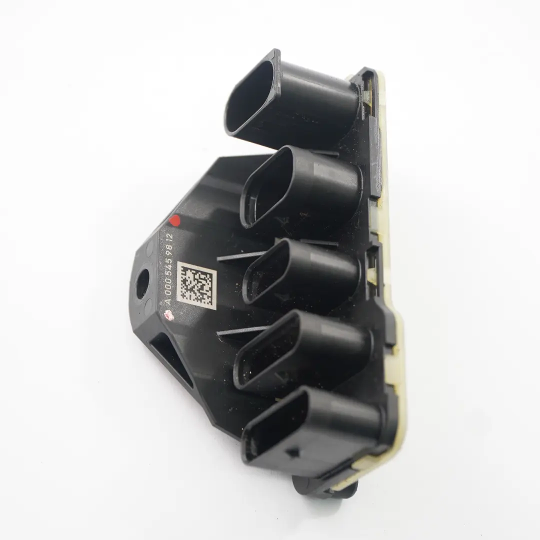 OM654 Modulo relè distribuzione energia per Mercedes Vito W447 W213 con numero di parte A0005459812 Mercedes Vito W447 W213 OM654 Modulo relè distribuzione energia - SKU A0005459812 - Numero di parte A0005459812