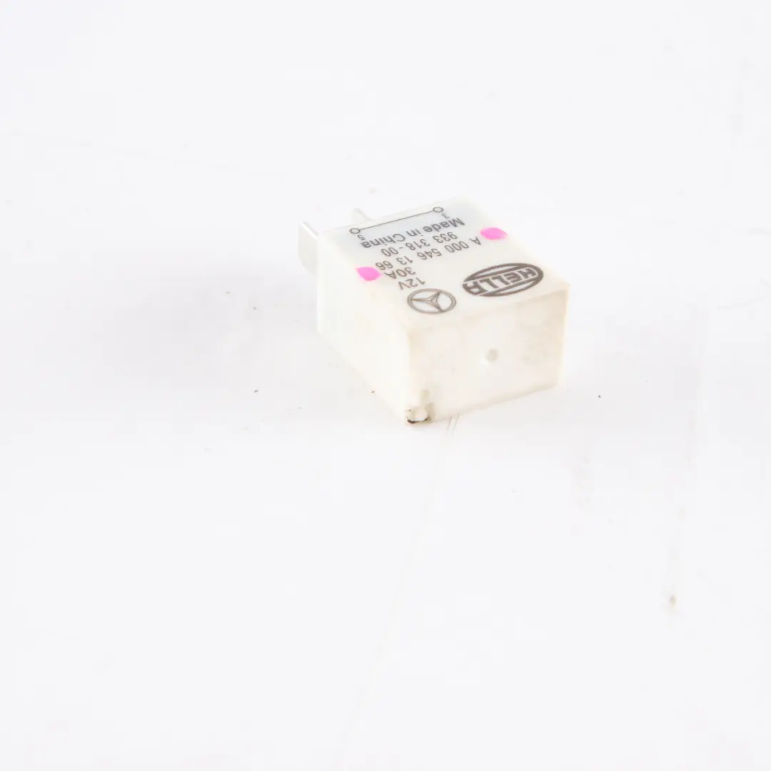 Mercedes W203 W209 Przekaźnik 2 Piny Biały Hella - SKU A0005461366 - Numer Części A0005461366