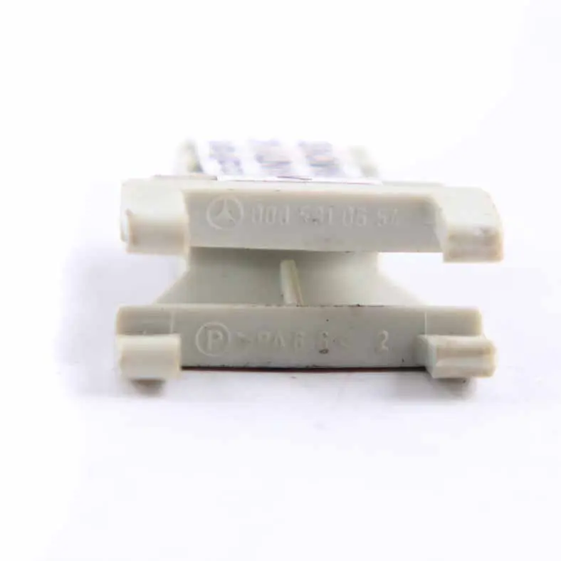 Fuse Remover Tool Distribution Box to Mercedes W203 W639 C209 with Part number A0005810654 Mercedes W203 W639 C209 Fuse Remover Tool Distribution Box - SKU A0005810654 - Part number A0005810654