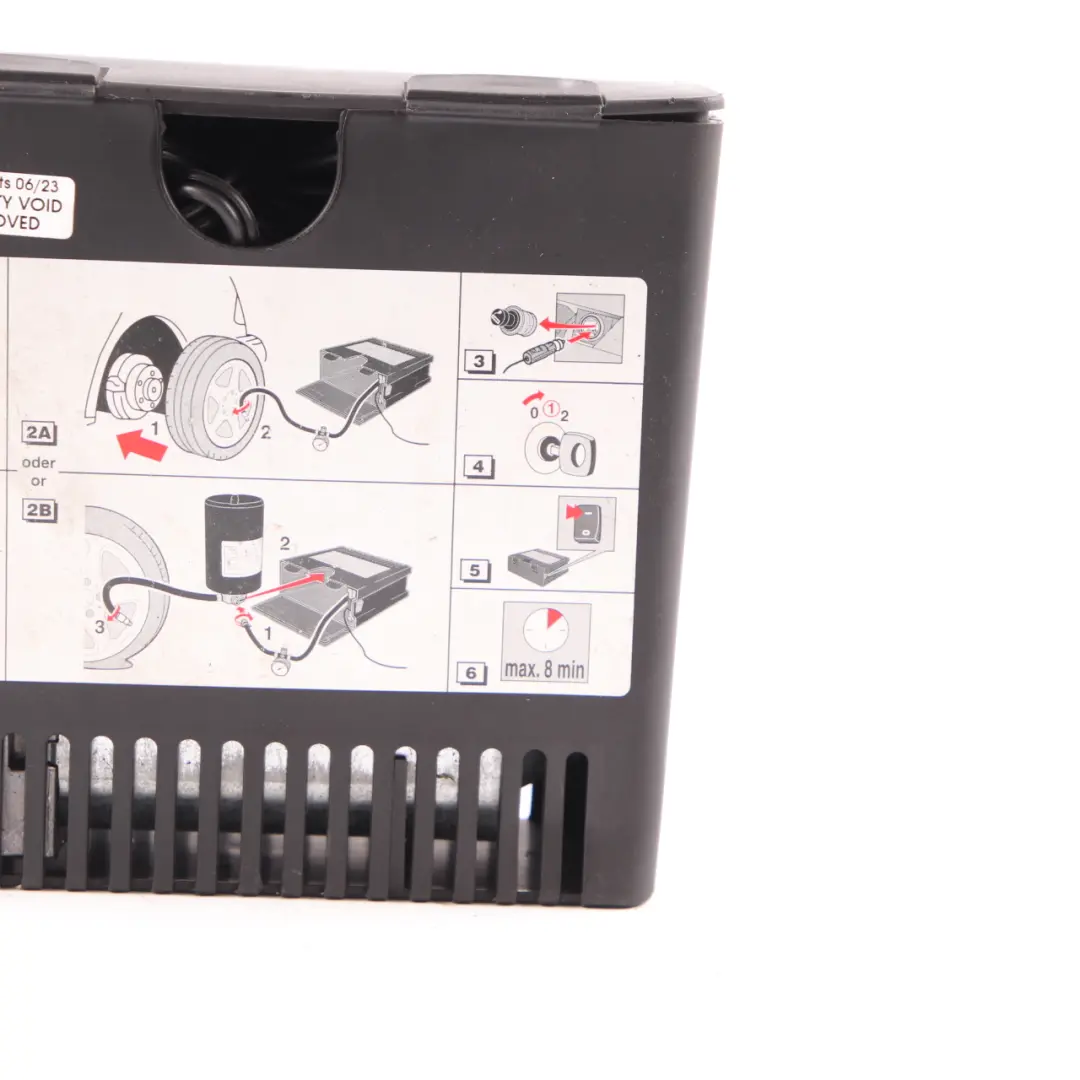 Tyre Inflation Air Pump Compressor to Mercedes W168 W209 W211 W639 with Part number A0005830702 Mercedes W168 W209 W211 W639 Tyre Inflation Air Pump Compressor - SKU A0005830702 - Part number A0005830702