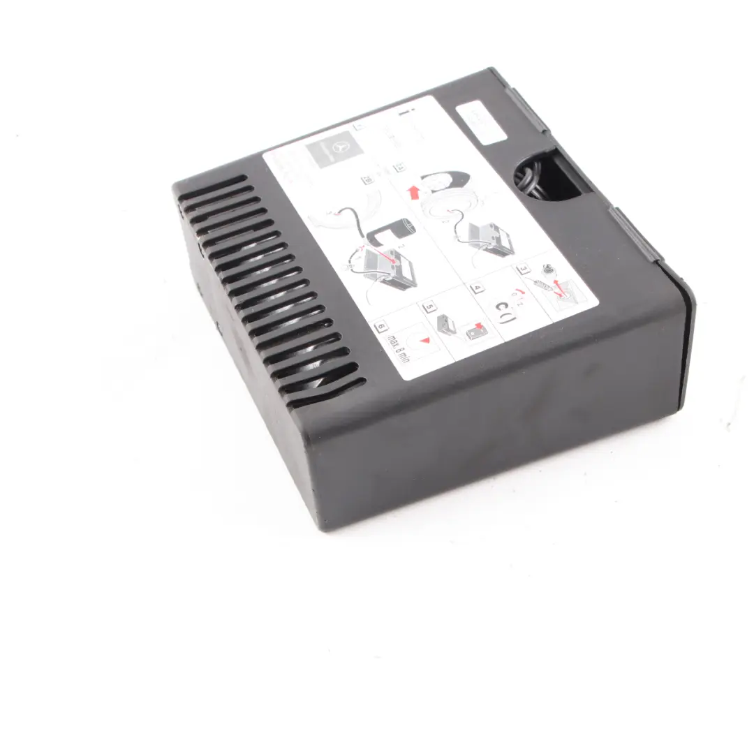 Tyre Inflation Air Pump Compressor to Mercedes W168 W209 W211 W639 with Part number A0005830702 Mercedes W168 W209 W211 W639 Tyre Inflation Air Pump Compressor - SKU A0005830702 - Part number A0005830702