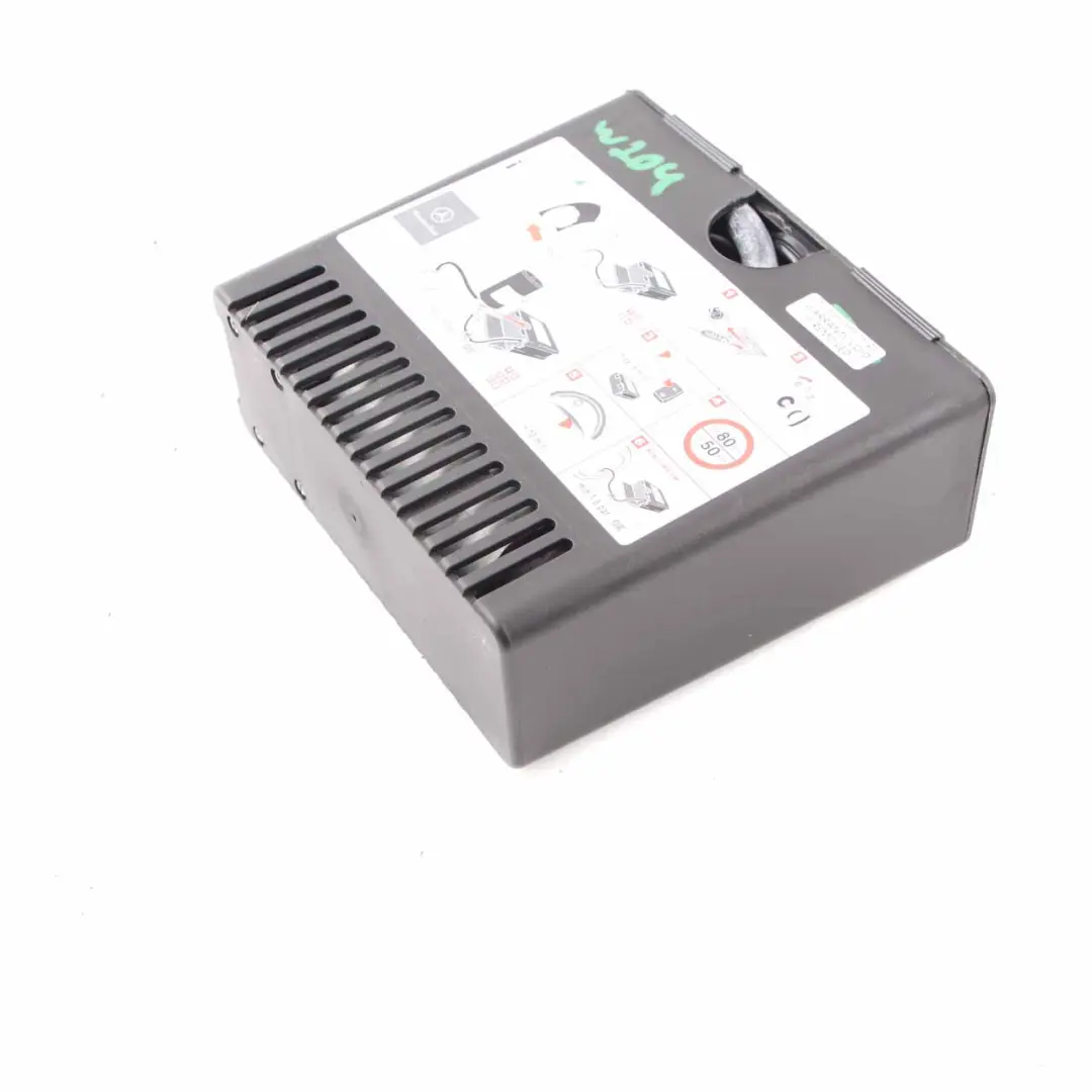 Tyre Air Compressor Mercedes W168 W203 W204 W209 Tyre Inflation Pump to with Part number A0005831102 Tyre Air Compressor Mercedes W168 W203 W204 W209 Tyre Inflation Pump - SKU A0005831102 - Part number A0005831102