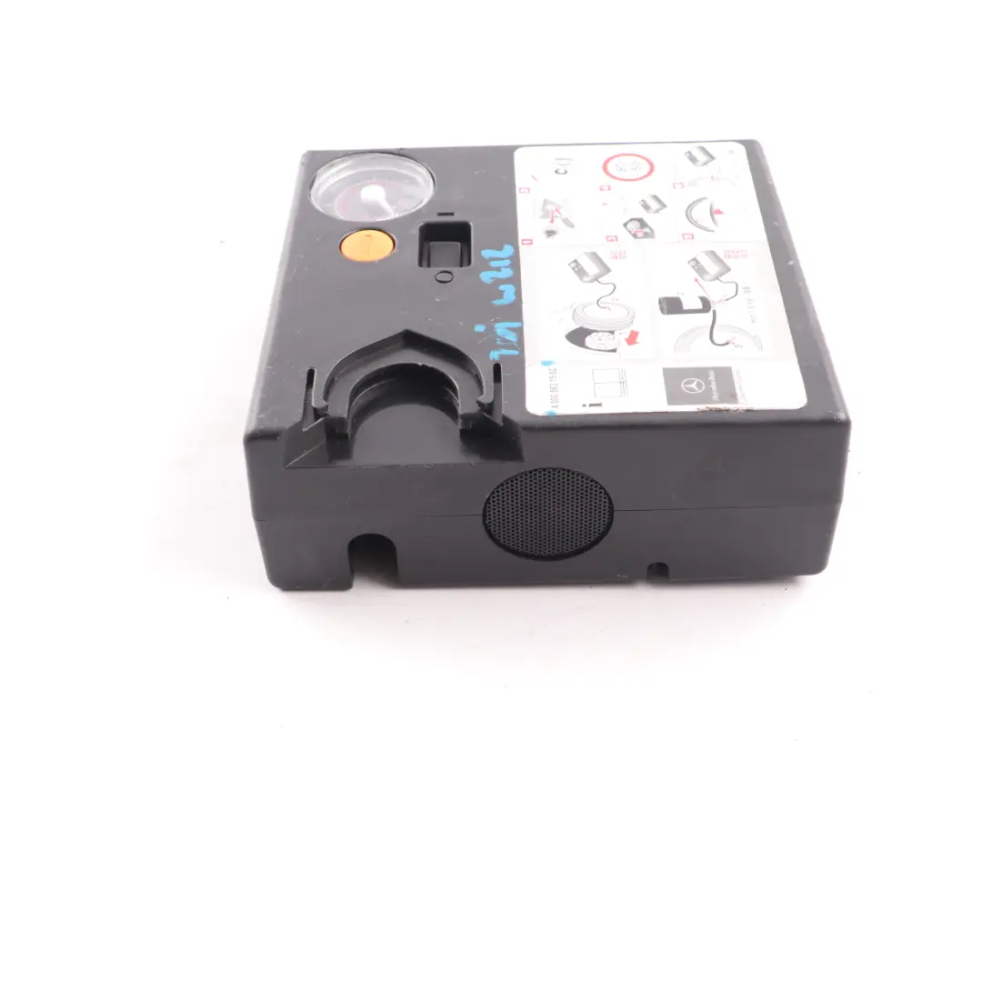 Pompa gonfiaggio pneumatici Compressore per Mercedes W203 W211 W212 con numero di parte A0005831302 Mercedes W203 W211 W212 Pompa gonfiaggio pneumatici Compressore - SKU A0005831502 - Numero di parte A0005831302