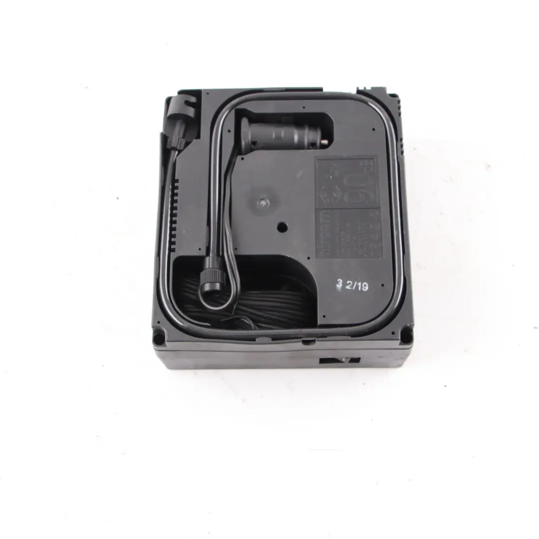 Mercedes W118 W177 W247 Gonfleur de pneus Pompe à air Compresseur - SKU A0005835001 - Numéro de pièce A0005835001
