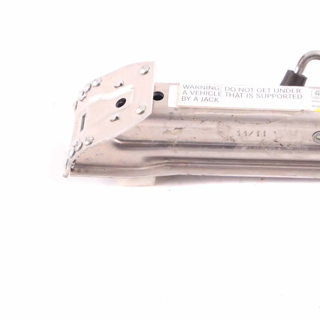 W207 W212 Gato Elevador Herramienta Emergencia Ruedas para Mercedes W204 con número de pieza A0005845207 Mercedes W204 W207 W212 Gato Elevador Herramienta Emergencia Ruedas - SKU A0005845207 - Número de pieza A0005845207