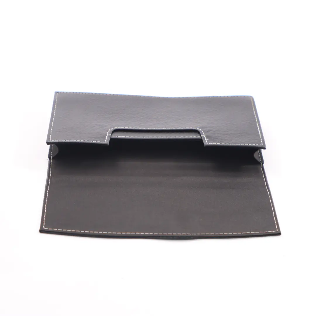 Teczka Etui Instrukcji Obsługi Skórzanna do Mercedes W205 o numerze A0005851200 Mercedes W205 Teczka Etui Instrukcji Obsługi Skórzanna - SKU A0005851200-1 - Numer Części A0005851200