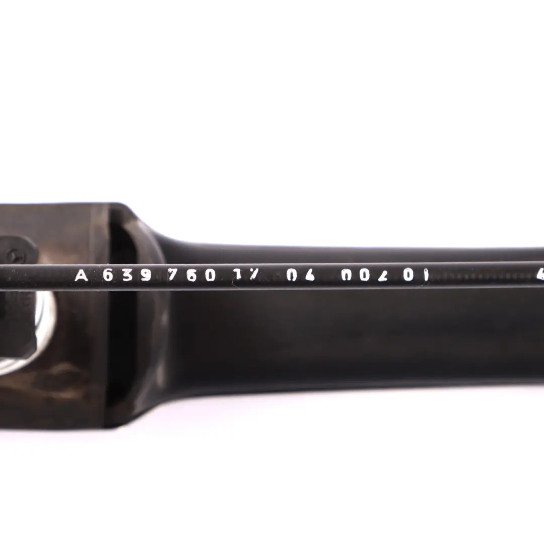 W414 W639 Puerta Corredera Trasera Izquierda Derecha Tirador Exterior para Mercedes con número de pieza A6397601704 Mercedes W414 W639 Puerta Corredera Trasera Izquierda Derecha Tirador Exterior - SKU A0007602359-1 - Número de pieza A6397601704