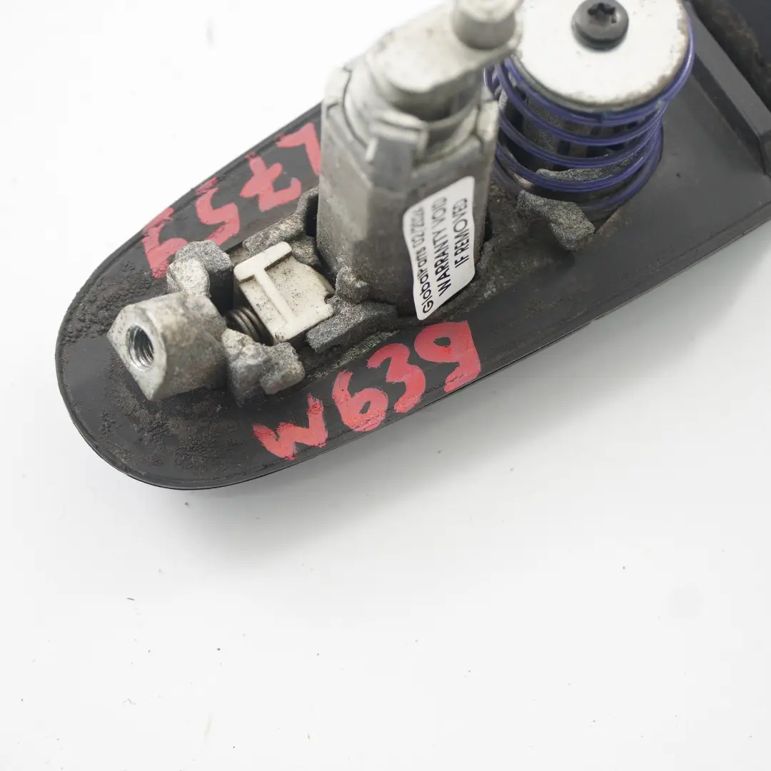 Poignée de porte arrière droite Prise extérieure pour Mercedes Vito W639 à propos du numéro de pièce A0007602759 Mercedes Vito W639 Poignée de porte arrière droite Prise extérieure - SKU A0007602759 - Numéro de pièce A0007602759