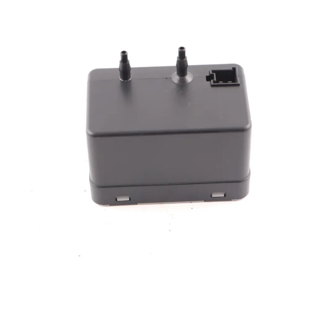 Mercedes W164 W203 W211 Verrouillage central Boîte à pompe à vide - SKU A0008002548 - Numéro de pièce A0008002548