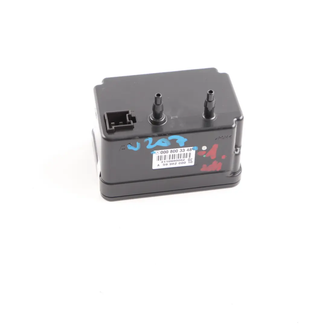 W207 Central Locking Unit Vacuum Pump Box to Mercedes W204 with Part number A0008003348 Mercedes W204 W207 Central Locking Unit Vacuum Pump Box - SKU A0008003348-1 - Part number A0008003348