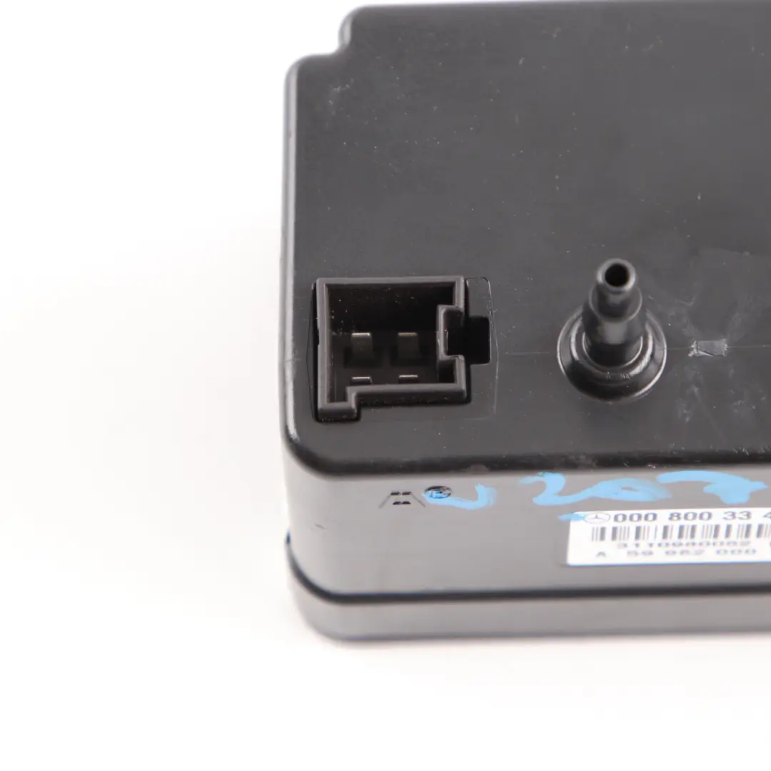 W207 Unità chiusura centrale Box pompa a vuoto per Mercedes W204 con numero di parte A0008003348 Mercedes W204 W207 Unità chiusura centrale Box pompa a vuoto - SKU A0008003348-1 - Numero di parte A0008003348