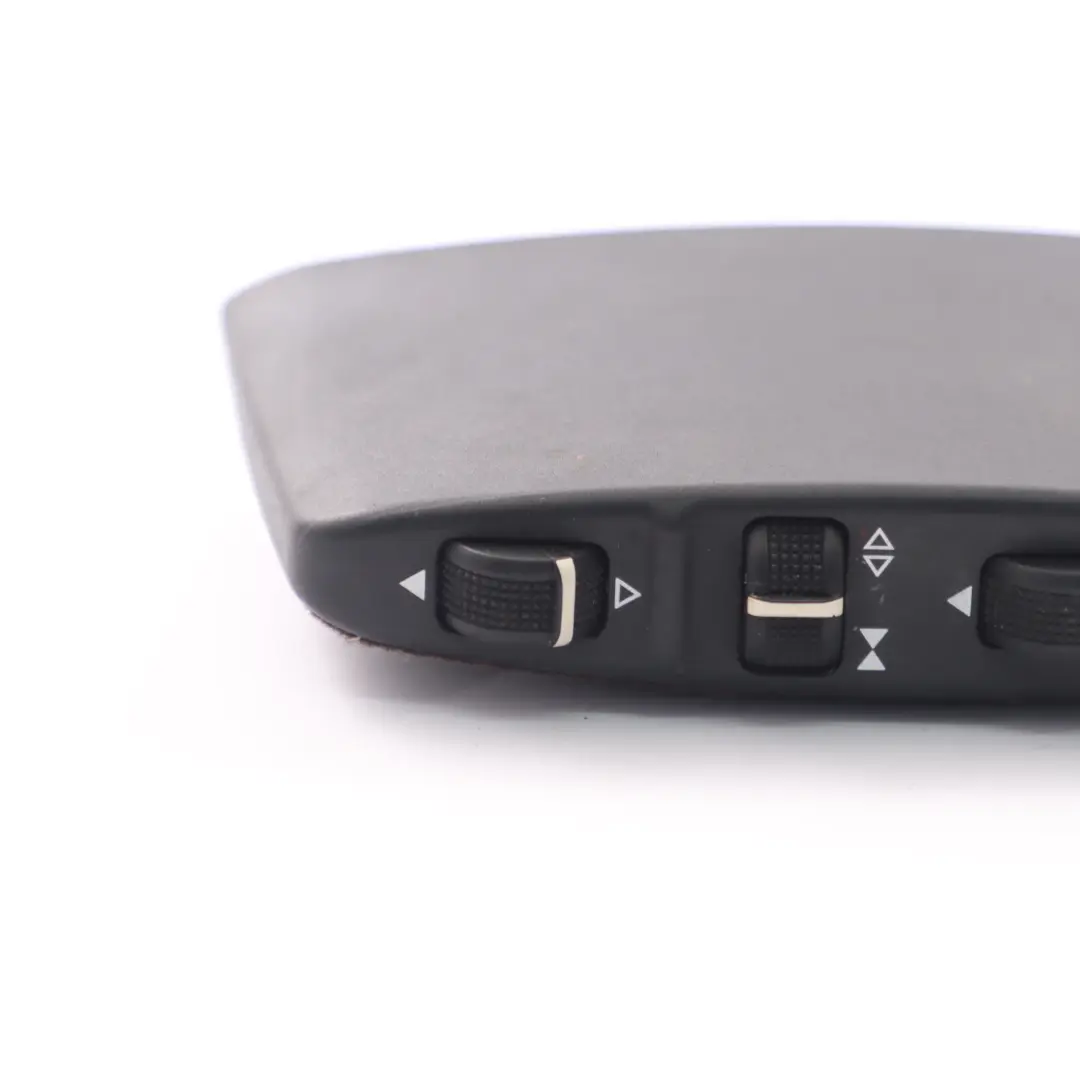 Panneau commande de réglage de siège avant gauche pour Mercedes W204 à propos du numéro de pièce A0008007978 Mercedes W204 Panneau commande de réglage de siège avant gauche - SKU A0008007978 - Numéro de pièce A0008007978