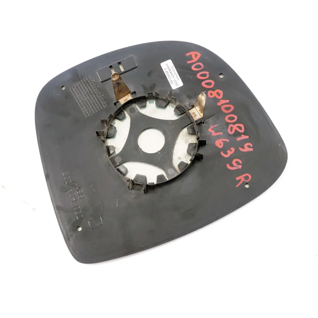 Specchietto retrovisore destro O/S Porta per Mercedes Vito W639 con numero di parte A0008100819 Mercedes Vito W639 Specchietto retrovisore destro O/S Porta - SKU A0008100819 - Numero di parte A0008100819