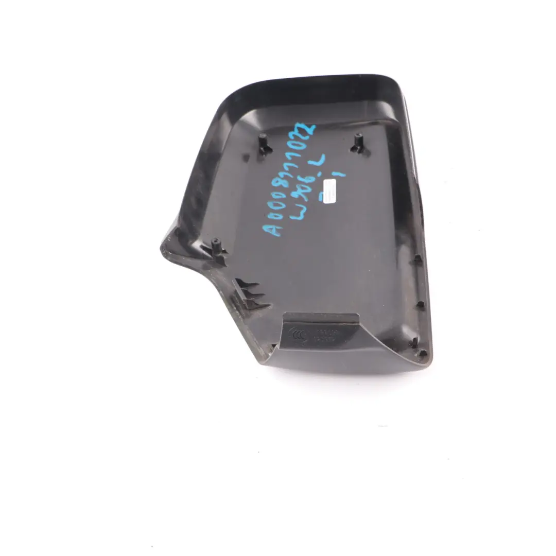 Espejo Mercedes W906 Anillo Izquierda Embellecedor Cubierta A0008130436 para Marco con número de pieza A0008111022 Marco Espejo Mercedes W906 Anillo Izquierda Embellecedor Cubierta A0008130436 - SKU A0008111022 - Número de pieza A0008111022
