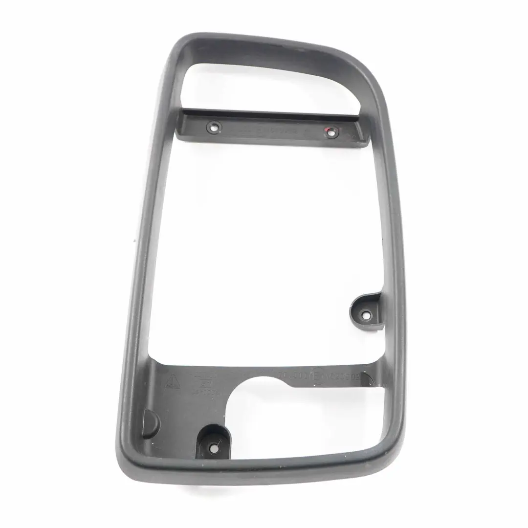 Mercedes Sprinter W906 Couvercle garniture droite cadre rétroviseur - SKU A0008130536 - Numéro de pièce A0008130536
