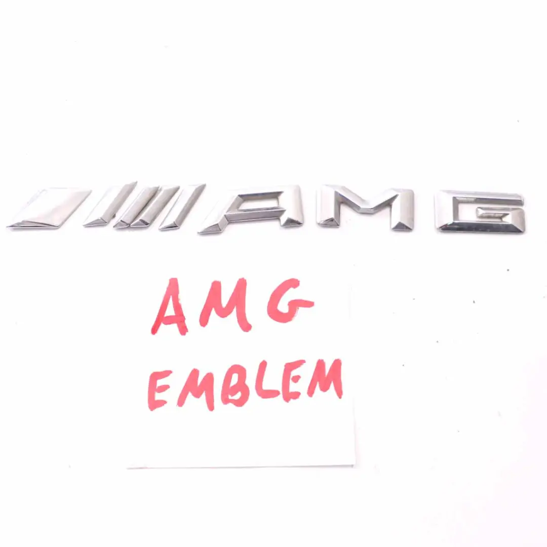 Emblema Maletero Mercedes W204 W212 AMG Adherido Trasero Insignia para con número de pieza A0008170414 Emblema Maletero Mercedes W204 W212 AMG Adherido Trasero Insignia - SKU A0008170414 - Número de pieza A0008170414
