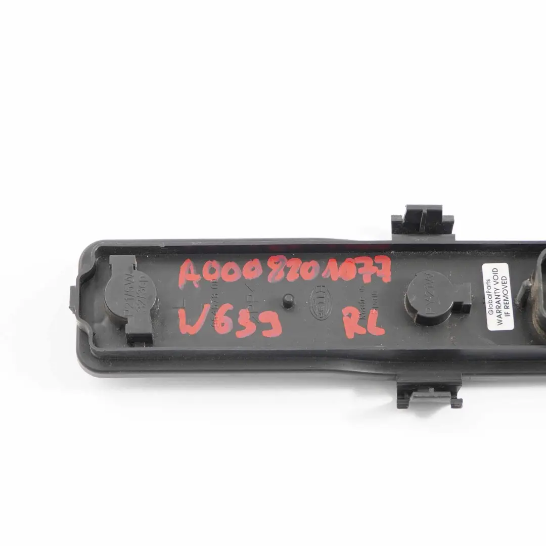 Mercedes Vito W639 Gniazdo Wkład Żarówek Lampy Lewy Tył - SKU A0008201077 - Numer Części A0008201077
