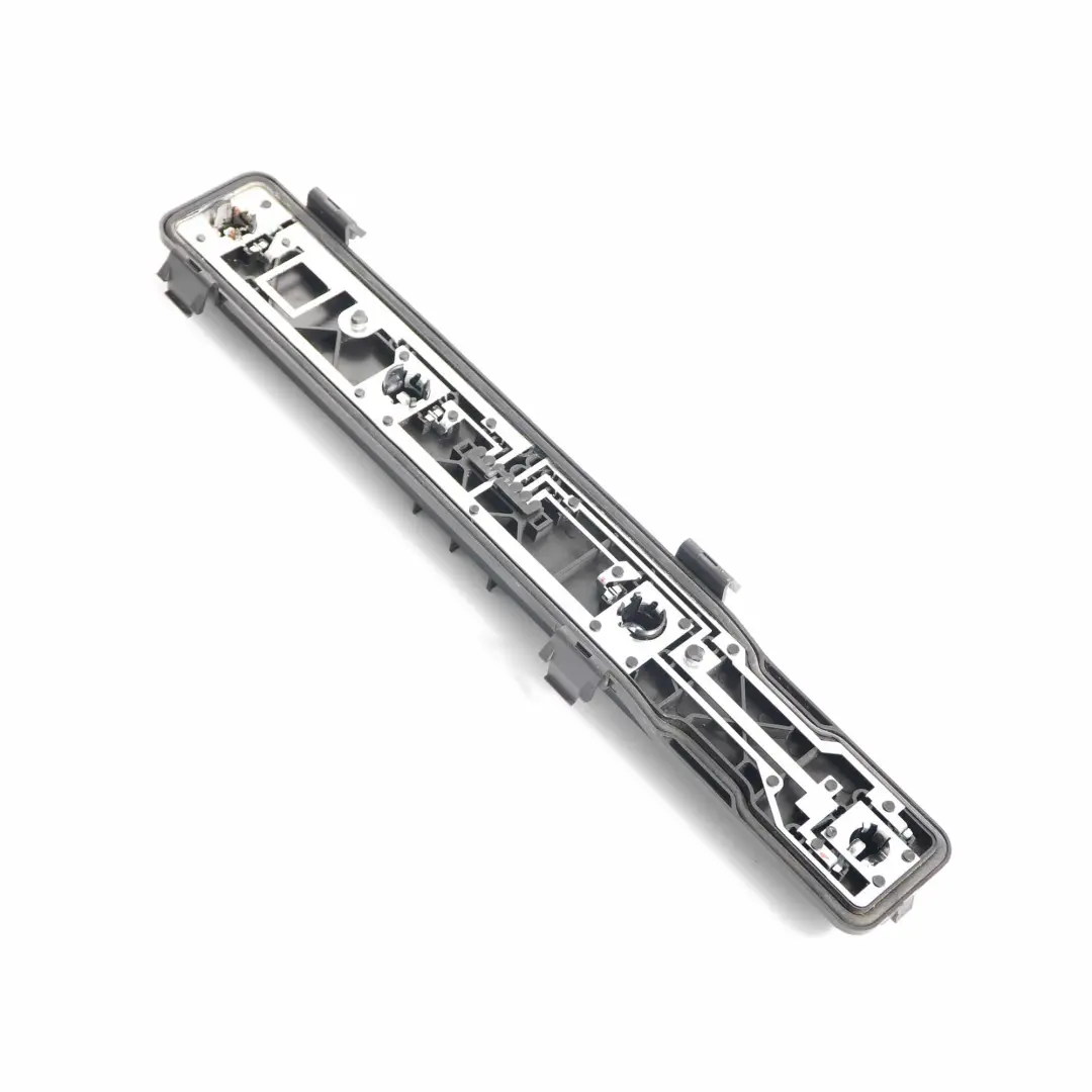 Links Rückleuchten Lampenträger Einzelteil A000820107 für Mercedes Vito W639 mit Teilenummer A0008201077 Mercedes Vito W639 Links Rückleuchten Lampenträger Einzelteil A000820107 - SKU A0008201077 - Teilenummer A0008201077