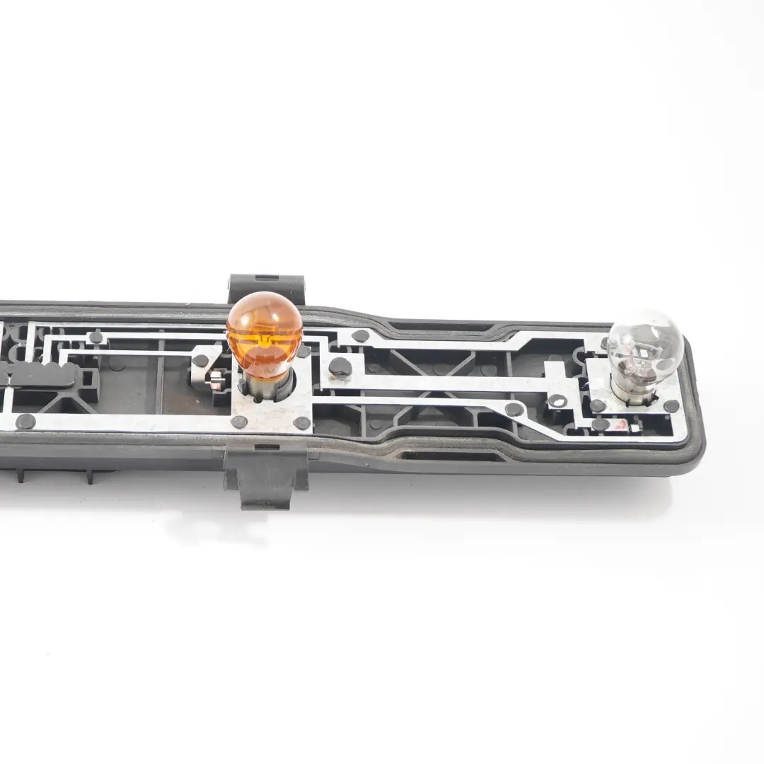 Mercedes Vito W639 Rear Right Lamp O/S Bulb Socket Holder - SKU A0008201177-1 - Part number A0008201177