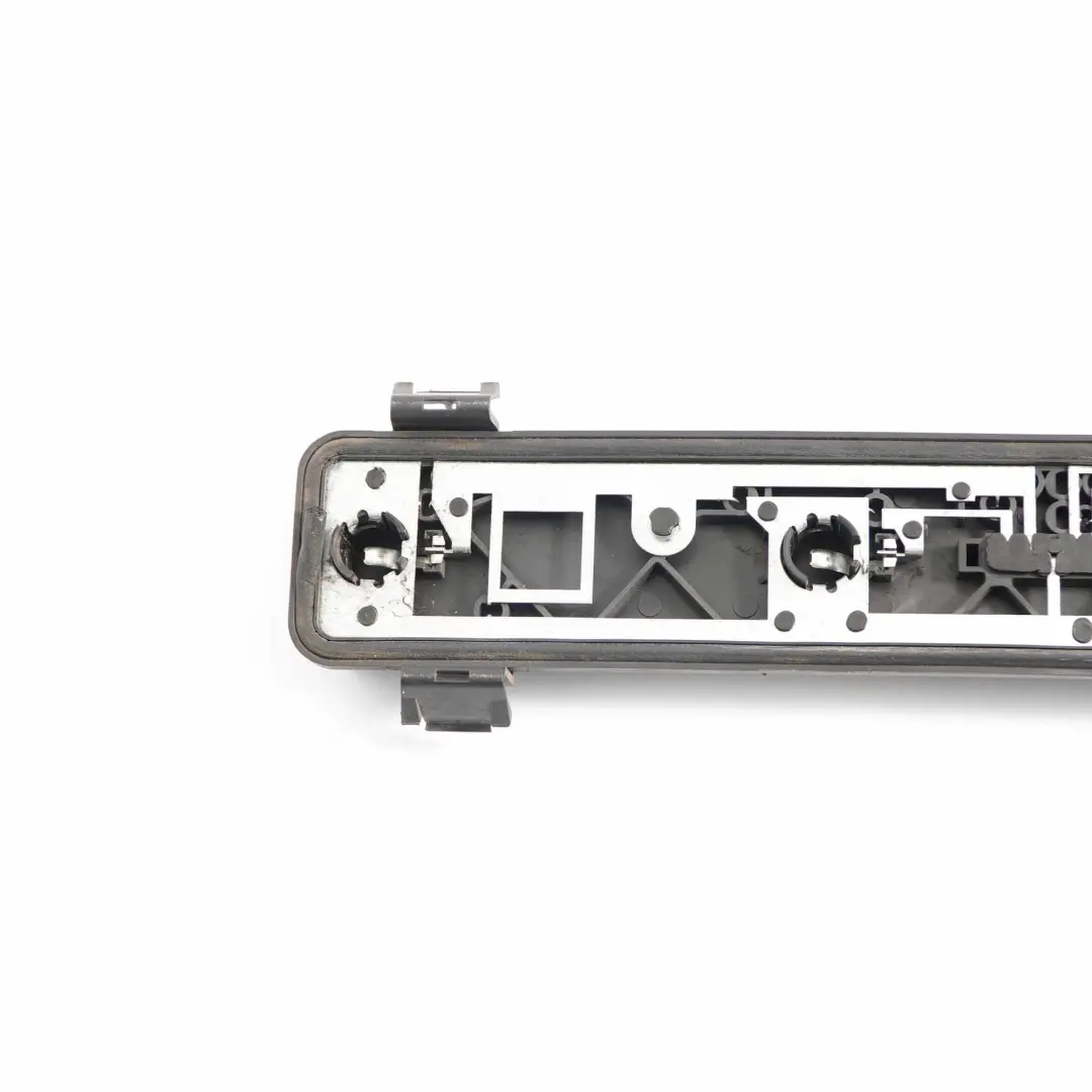 Rechts Rückleuchten Lampenträger für Mercedes Vito W639 mit Teilenummer A0008201177 Mercedes Vito W639 Rechts Rückleuchten Lampenträger - SKU A0008201177 - Teilenummer A0008201177