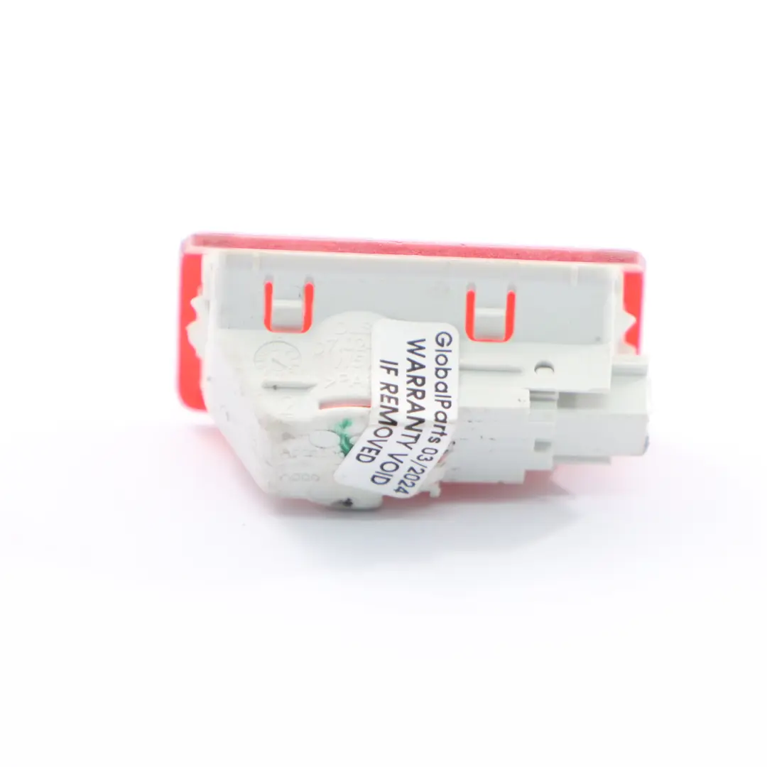 Luz de Puerta Mercedes W204 Luz Interior Delantera Izquierda Derecha para con número de pieza A0008202503 Luz de Puerta Mercedes W204 Luz Interior Delantera Izquierda Derecha - SKU A0008202503 - Número de pieza A0008202503