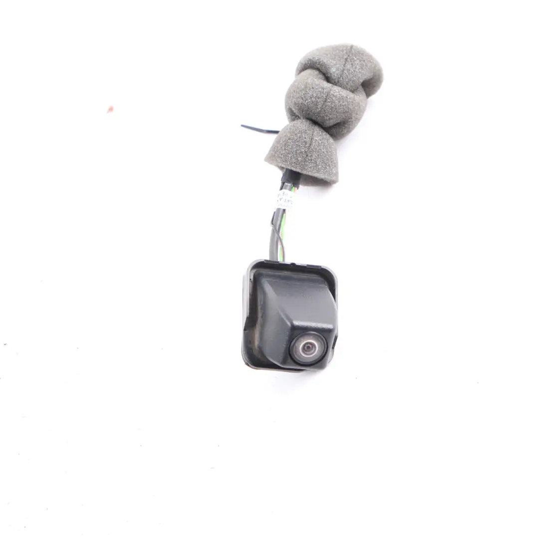 W218 Reversing Camera Rear View Cam Trunk Lid Tailgate to Mercedes CLS with Part number A0008203103 Mercedes CLS W218 Reversing Camera Rear View Cam Trunk Lid Tailgate - SKU A0008203103 - Part number A0008203103