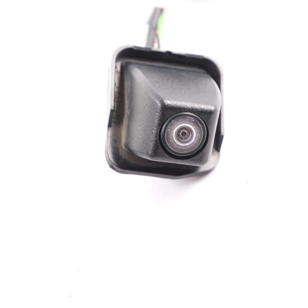 W218 Reversing Camera Rear View Cam Trunk Lid Tailgate to Mercedes CLS with Part number A0008203103 Mercedes CLS W218 Reversing Camera Rear View Cam Trunk Lid Tailgate - SKU A0008203103 - Part number A0008203103