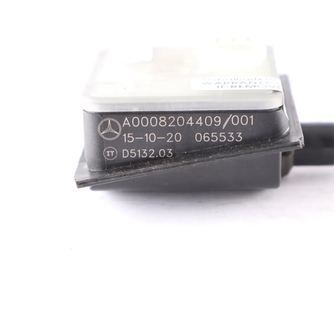 Flap Central Locking Actuator Motor to Mercedes V177 Fuel with Part number A0008204409 Mercedes V177 Fuel Flap Central Locking Actuator Motor - SKU A0008204409 - Part number A0008204409