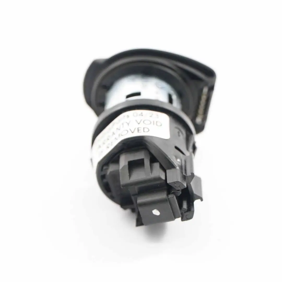  Lighter Socket Mercedes W176 W205 W213 W222 Centre Console Cigar - SKU A0008204805 - Part number A0008204805