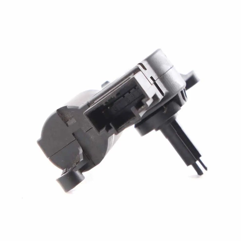 Heater Flap Motor Actuator Stepper to Mercedes Sprinter W906 Air with Part number A0008206008 Mercedes Sprinter W906 Air Heater Flap Motor Actuator Stepper - SKU A0008206008 - Part number A0008206008